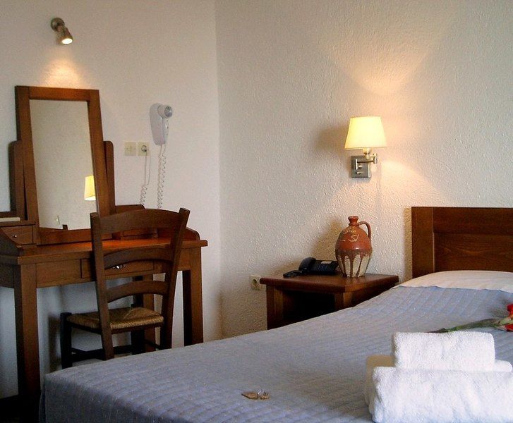 Kalamitsi Hotel Kardamyli Zewnętrze zdjęcie